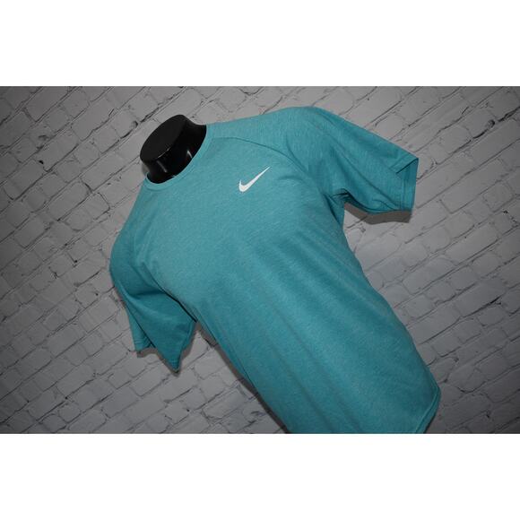 Nike Swimming Sun Gym Shirt Workout Mens Size XL Polyester Dri-Fit UPF 40+ Blue - Picture 6 of 6